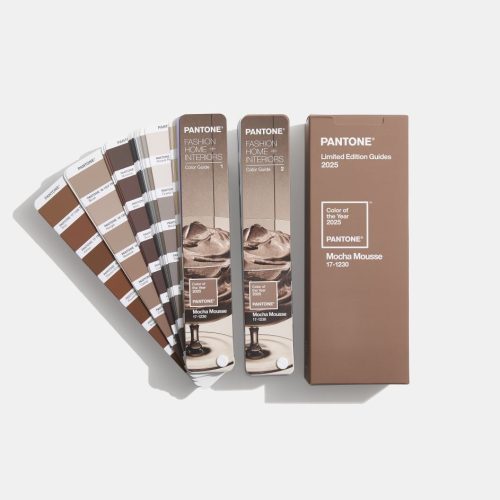 چگونه رنگ سال را در استایل روزمره استفاده کنیم؟ چگونه رنگ سال را در استایل روزمره استفاده کنیم؟
